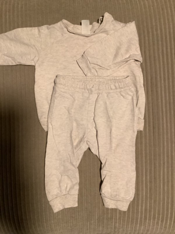 Grár jogginggalli