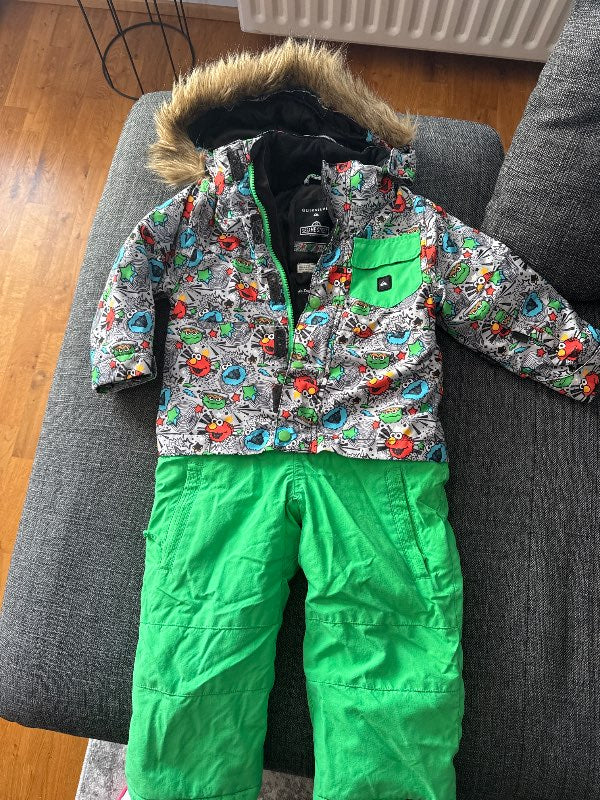 Quiksilver snjógalli